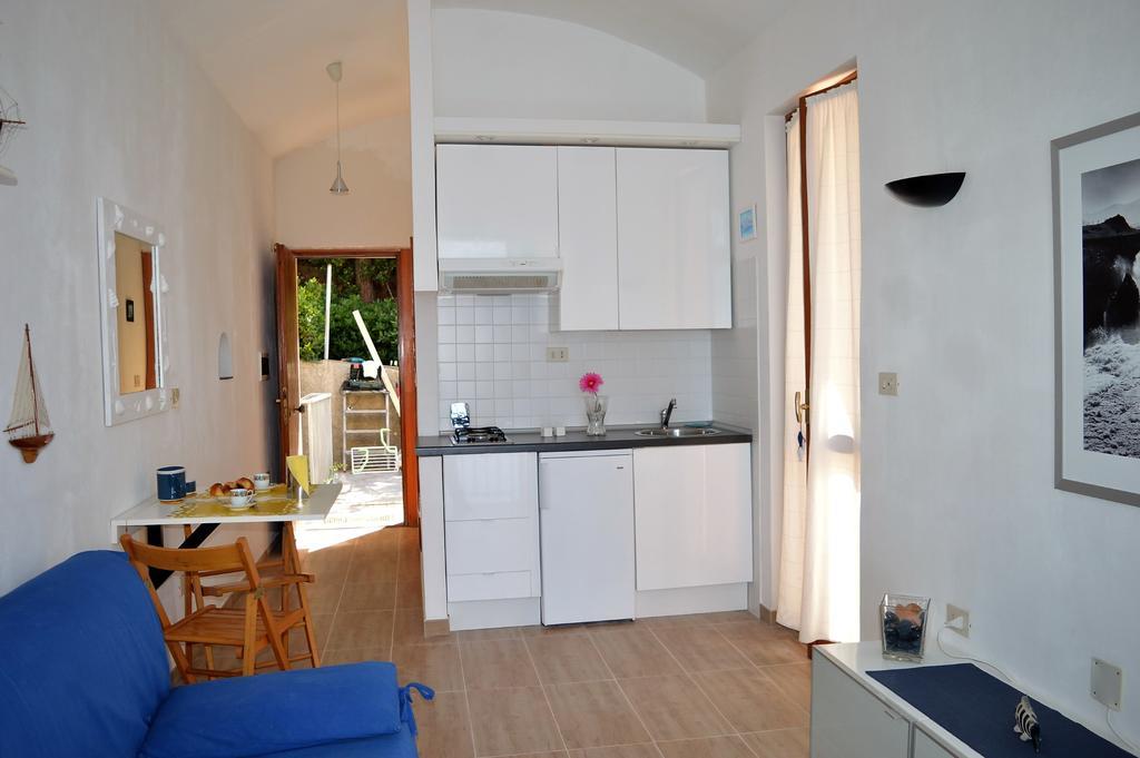 House Grecale Apartman Moneglia Szoba fotó